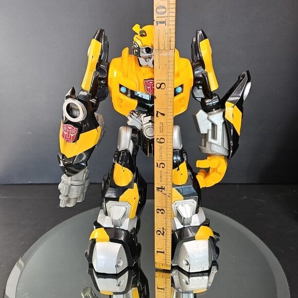 Talking Bumblebee Transformers Action Figure 2009 Hasbro Transformer 10 Inch - Picture 10 of 10